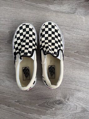 Vans Slip-On Checkerboard Skate Shoe - Black White Women’s 6.5
